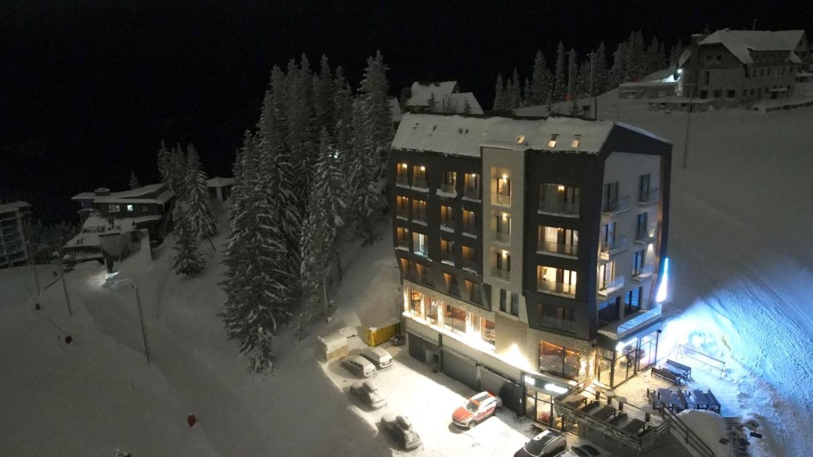 ياهورينا Aparthotel Rajska المظهر الخارجي الصورة