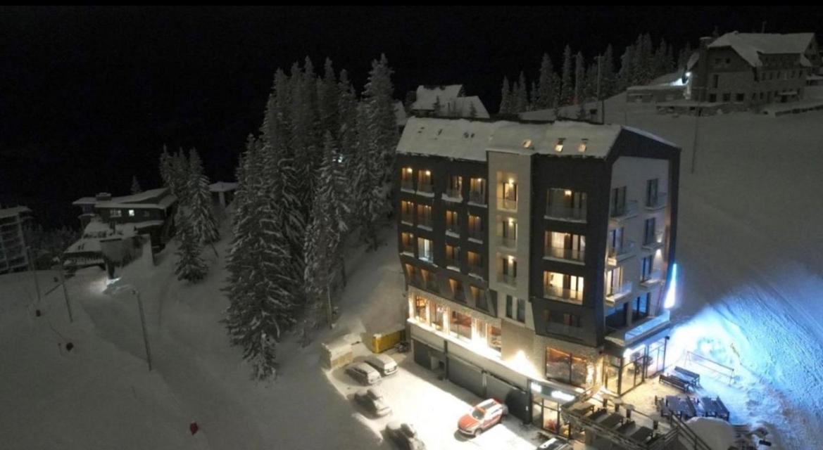 ياهورينا Aparthotel Rajska المظهر الخارجي الصورة
