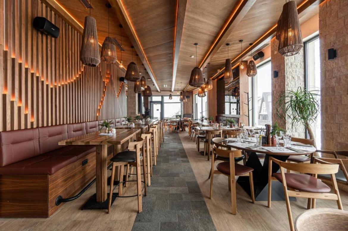ياهورينا Aparthotel Rajska المظهر الخارجي الصورة
